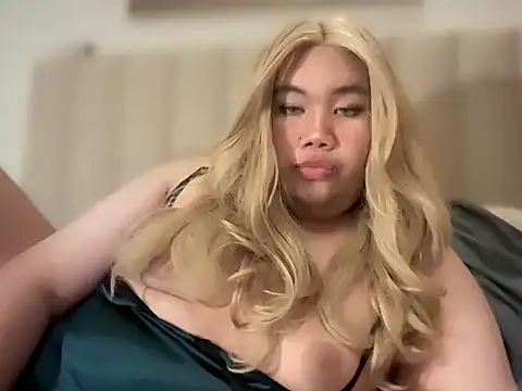 Dangerous Womanx online show from August 2026 08:34:01 PM