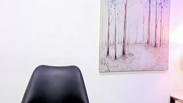 Snapshot of DanniaKross_1 chatting on November 2025 08:21:02 PM DanniaKross 1 online show from November 2025 08:21:02 PM