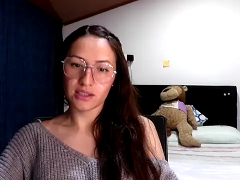 Snapshot of KendallTwisTx chatting on December 2025 04:20:02 AM KendallTwisTx online show from December 2025 04:20:02 AM