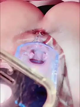 Snapshot of feid_ff chatting on November 2025 06:23:02 AM feid ff online show from November 2025 06:23:02 AM