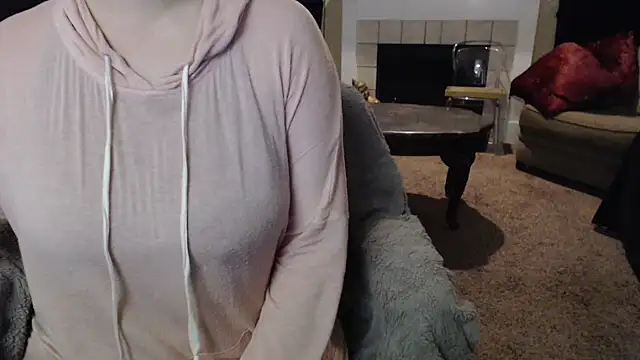 Snapshot of Skyl31 chatting on December 2025 05:34:01 AM Skyl31 online show from December 2025 05:34:01 AM