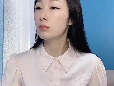 Snapshot of ella55-- chatting on November 2025 01:11:01 AM ella55-- online show from November 2025 01:11:01 AM