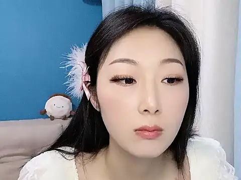 Snapshot of ella55-- chatting on December 2025 01:00:01 AM ella55-- online show from December 2025 01:00:01 AM