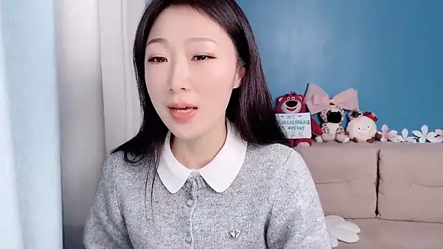 Snapshot of ella55-- chatting on February 2026 10:23:01 AM ella55-- online show from February 2026 10:23:01 AM