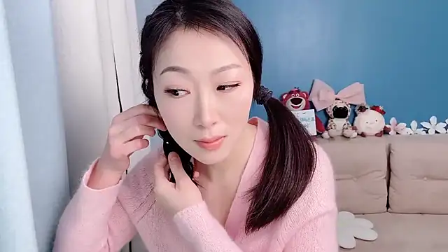 Snapshot of ella55-- chatting on February 2026 01:05:02 AM ella55-- online show from February 2026 01:05:02 AM