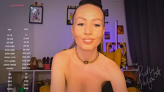 Snapshot of goddes_helga_feet chatting on November 2025 10:37:01 AM goddes helga feet online show from November 2025 10:37:01 AM