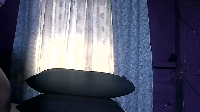 Snapshot of BLACKMALF chatting on July 2026 08:40:01 AM BLACKMALF online show from July 2026 08:40:01 AM