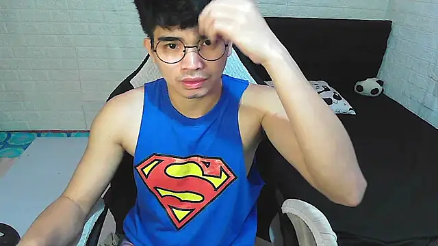 Snapshot of Asian_France_Angeloo chatting on November 2025 10:49:02 AM Asian France Angeloo online show from November 2025 10:49:02 AM