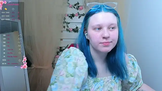 FoxPlayXX online show from May 2026 12:21:02 PM