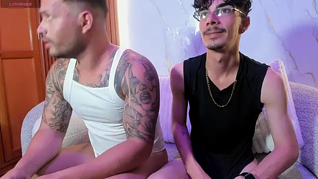 boysonfiree online show from October 2025 12:40:02 PM