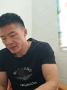 Snapshot of tian7788 chatting on December 2025 02:30:01 AM tian7788 online show from December 2025 02:30:01 AM