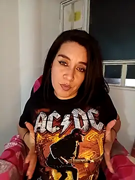 Snapshot of alanna_sweett00 chatting on November 2025 04:49:02 PM alanna sweett00 online show from November 2025 04:49:02 PM