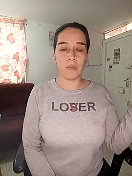 Snapshot of alanna_sweett00 chatting on December 2025 06:15:01 PM alanna sweett00 online show from December 2025 06:15:01 PM