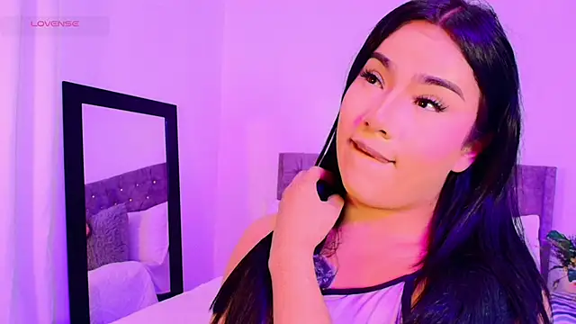 Snapshot of Vale_prado chatting on December 2025 11:28:02 AM Vale prado online show from December 2025 11:28:02 AM