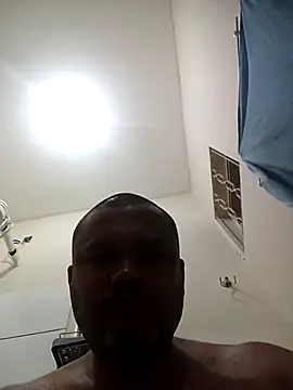 Snapshot of loboalfa2030 chatting on November 2025 04:01:02 AM loboalfa2030 online show from November 2025 04:01:02 AM