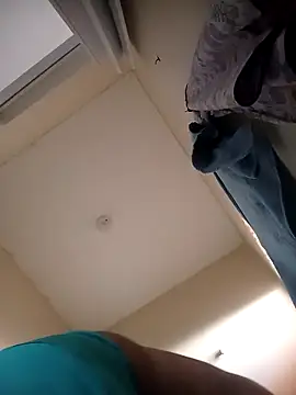 Snapshot of loboalfa2030 chatting on November 2025 02:20:01 PM loboalfa2030 online show from November 2025 02:20:01 PM