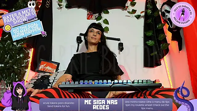 Snapshot of CarrieBurton chatting on November 2025 03:04:01 PM CarrieBurton online show from November 2025 03:04:01 PM