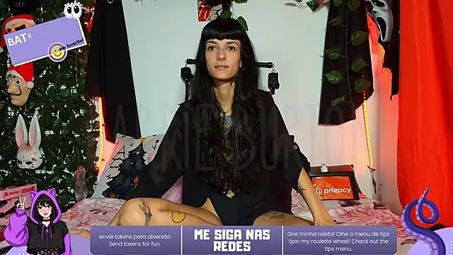 Snapshot of CarrieBurton chatting on December 2025 03:06:01 PM CarrieBurton online show from December 2025 03:06:01 PM