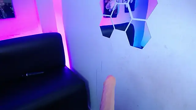 Snapshot of roseefancy19 chatting on November 2025 12:05:02 PM roseefancy19 online show from November 2025 12:05:02 PM