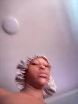 Snapshot of SP1CY_MOMMY chatting on February 2026 08:22:02 AM SP1CY MOMMY online show from February 2026 08:22:02 AM