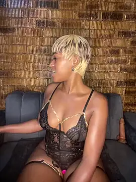 Snapshot of SP1CY_MOMMY chatting on March 2026 12:51:01 AM SP1CY MOMMY online show from March 2026 12:51:01 AM