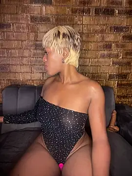 Snapshot of SP1CY_MOMMY chatting on March 2026 05:55:01 AM SP1CY MOMMY online show from March 2026 05:55:01 AM