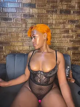 Snapshot of SP1CY_MOMMY chatting on March 2026 04:43:01 PM SP1CY MOMMY online show from March 2026 04:43:01 PM