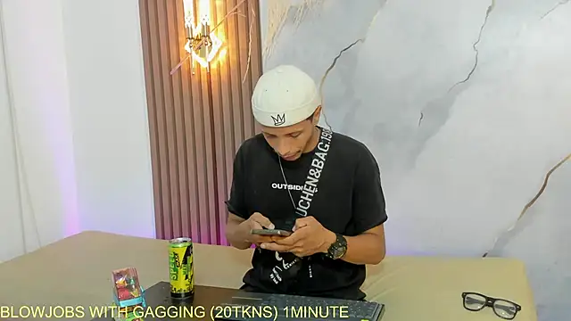 DamianandEva online show from May 2026 12:43:01 PM