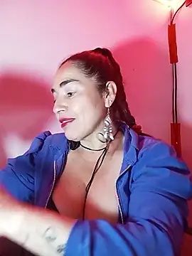 Snapshot of MaryRoze_ chatting on November 2025 11:36:02 PM MaryRoze online show from November 2025 11:36:02 PM