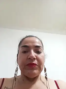 Snapshot of MaryRoze_ chatting on November 2025 12:35:02 AM MaryRoze online show from November 2025 12:35:02 AM