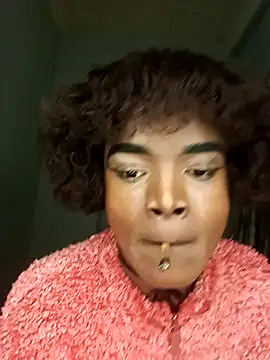 Lucile Carrie online show from November 2025 09:53:01 PM