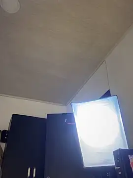 Snapshot of Natural_BIGASS_Nina chatting on November 2025 10:08:02 PM Natural BIGASS Nina online show from November 2025 10:08:02 PM