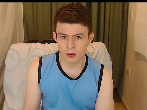 Snapshot of MARCUS_FIRE chatting on November 2025 05:15:02 PM MARCUS FIRE online show from November 2025 05:15:02 PM