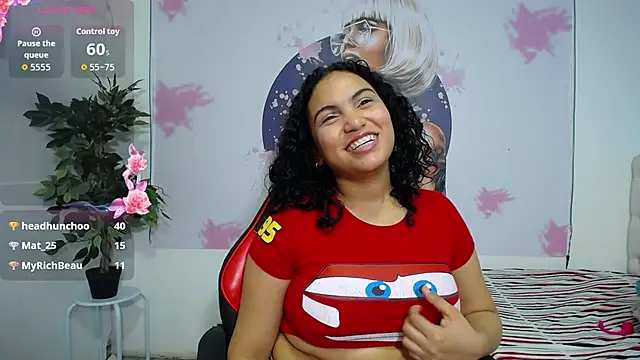 Snapshot of valeria_martinez19 chatting on July 2026 06:44:02 AM valeria martinez19 online show from July 2026 06:44:02 AM