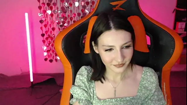 Snapshot of honbliss chatting on January 2026 01:55:02 AM honbliss online show from January 2026 01:55:02 AM