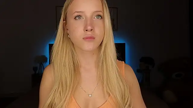 Snapshot of adele_armass chatting on March 2026 08:19:02 PM adele armass online show from March 2026 08:19:02 PM