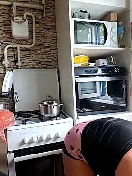 MilkySky online show from May 2026 10:20:01 AM