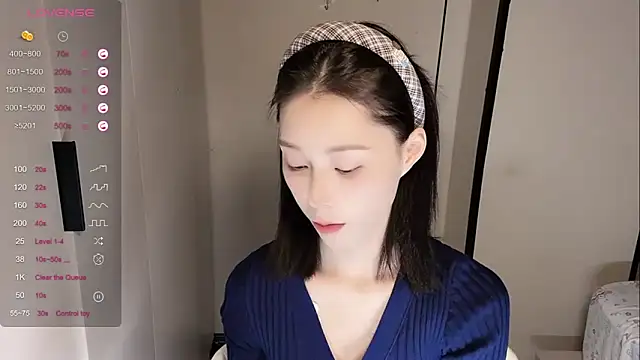 Snapshot of yuyu-33 chatting on November 2025 01:06:01 AM yuyu-33 online show from November 2025 01:06:01 AM