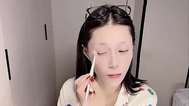 Snapshot of yuyu-33 chatting on November 2025 12:38:02 AM yuyu-33 online show from November 2025 12:38:02 AM