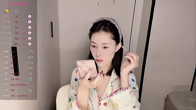 Snapshot of yuyu-33 chatting on November 2025 12:38:02 AM yuyu-33 online show from November 2025 12:38:02 AM