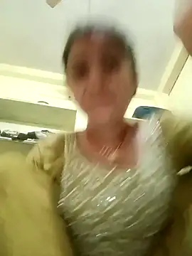 Snapshot of Sangita_g chatting on June 2026 06:03:02 AM Sangita g online show from June 2026 06:03:02 AM