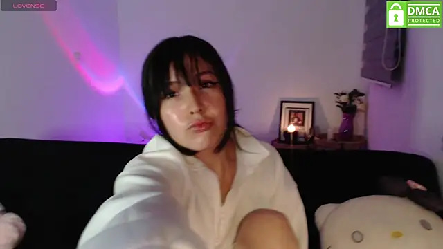 Snapshot of just_meko chatting on March 2026 01:21:01 AM just meko online show from March 2026 01:21:01 AM