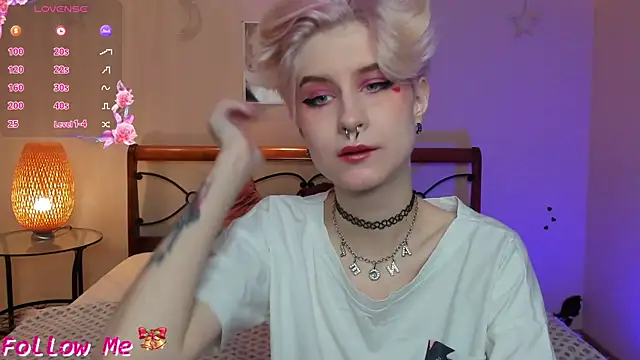 Snapshot of Angel_Julles chatting on December 2025 01:14:02 AM Angel Julles online show from December 2025 01:14:02 AM