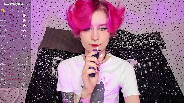 Angel Julles online show from March 2026 04:12:01 PM