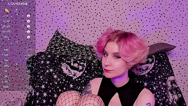 Angel Julles online show from May 2026 02:09:02 AM