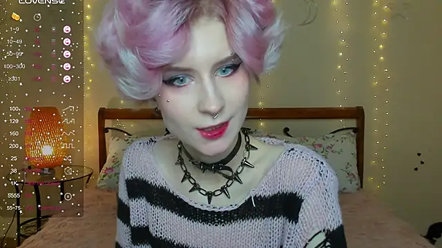 Angel Julles online show from May 2026 03:41:01 PM