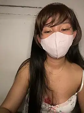 DAISSY69 online show from October 2025 05:58:02 PM