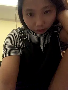 Snapshot of bi-bo123 chatting on November 2025 01:27:01 AM bi-bo123 online show from November 2025 01:27:01 AM