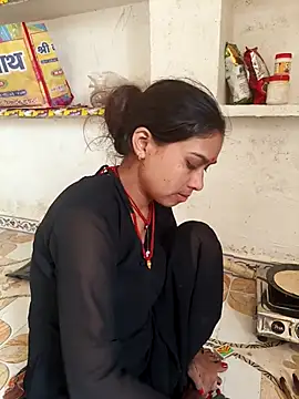 Snapshot of Cute_Arushi chatting on November 2025 04:49:01 AM Cute Arushi online show from November 2025 04:49:01 AM