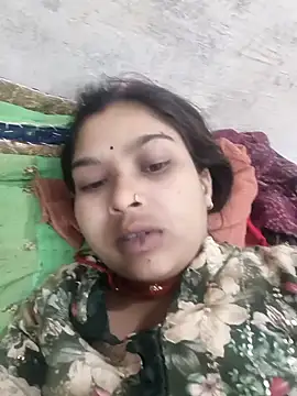 Snapshot of Cute_Arushi chatting on December 2025 06:15:02 PM Cute Arushi online show from December 2025 06:15:02 PM